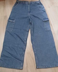 Baggy Cargo Jeans