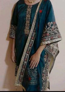 Elegant grey Kurta Set with Dupatta