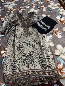 Stylish Printed Kurta Set