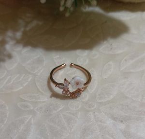 Delicate Floral Butterfly Ring