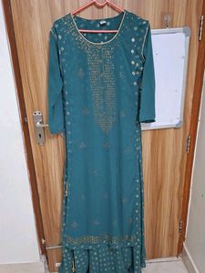 Elegant Teal Kurta Set with Gold Print