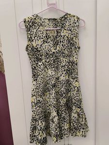 Chic Animal Print Sleeveless Dress