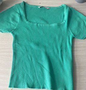Cute Square Neck Ribbed Top
