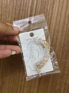 Metallic Studded Ear Cuffs in gold colour