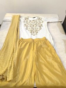 Aurelia kurta set