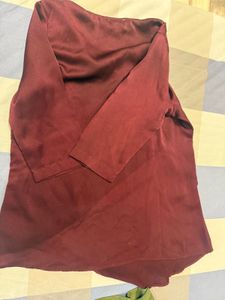 Elegant Maroon Kurta with Embellished Neckline