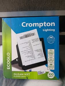 new sealed Crompton 100W LED Floodlight
