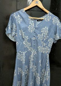 Blue Floral Print V-Neck Button-Up Dress