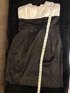 Chic Black &amp; White Strapless Dress