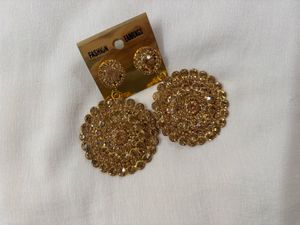 Exquisite Golden Round Drop Earrings