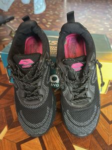 Asian Sports Shoes - Comfortable & Stylish