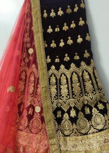 🔥SALE 🔥Gorgeous Embroidered Indian Outfit