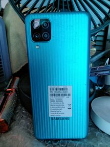 Samsung F12 Mobile