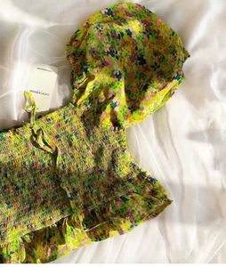 Smocked Puff Sleeve Floral Top