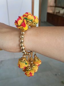 Floral Bracelet