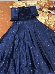 Elegant Navy Blue Kurta Set