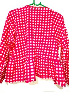 Chic Red &amp; White Checkered Peplum Top 40"-44"