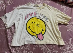 H&amp;M Smiley Face Graphic Tee