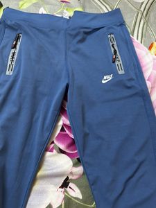 Nike lower