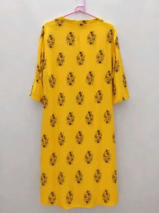 Stylish Yellow Kurta With Red Pants