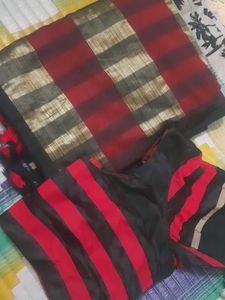 Checked Red Saree