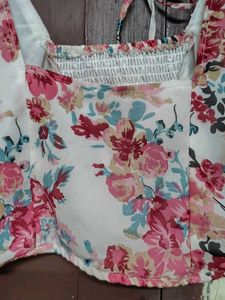 Floral Print Square Neck Crop Top