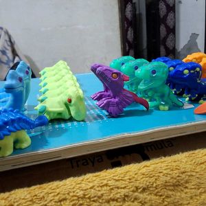 🦖 KINDER JOY JURASSIC WORLD -  26 figures 🦕