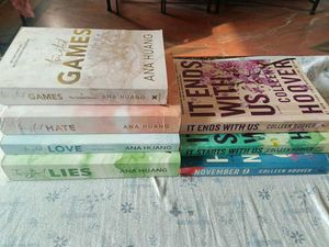Ana Huang &amp; Colleen Hoover Book Bundle