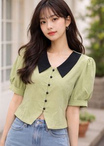 Chic Puff Sleeve Cropped Top