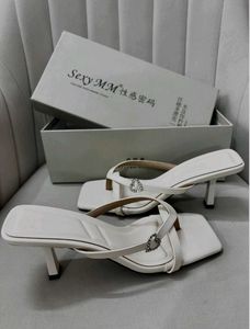 New White kitten  Heels