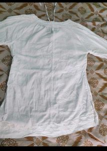 Chic White Embroidered Kurta Top