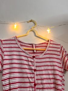 T-Shirt bundle - Two Cute Tops