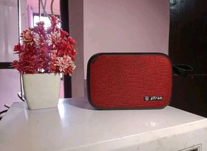 Tie Up Top...And PTron Bluetooth Speaker.. Combo..