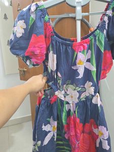 Chic Floral Print Off-Shoulder Dress