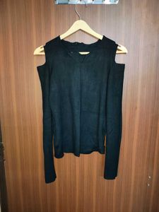 Black Cold Shoulder Long Sleeve Top