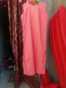 Pink Sleeveless Kurta