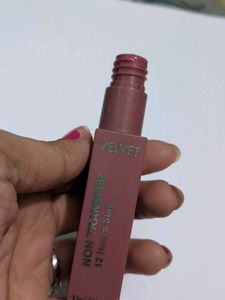 Pebble Beauty Power Stay Liquid Lipstick