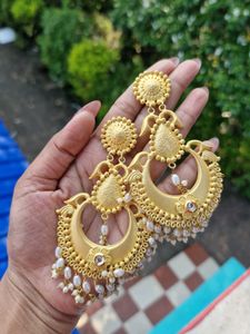 Designer Gold Toned Jhumka Earrings