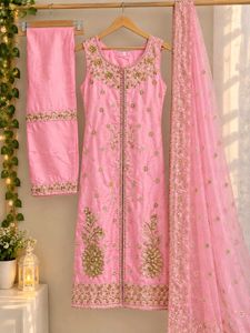 Elegant Pink Embroidered Kurta Set