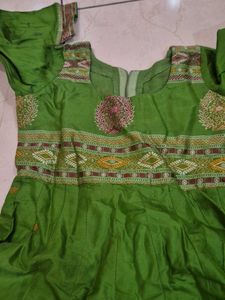 Elegant Green anarkali Kurta Set for girl