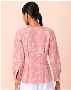 🔥Printed Top With Button Closure 🔥🤩