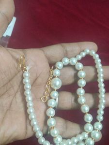 Pearl Mala With Earrings