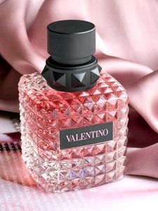 FESTIVAL 🧧 SALE Valentino Donna Eau de Parfum