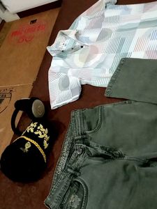 Stylish Geometric Print Shirt &amp; Olive Jeans Set