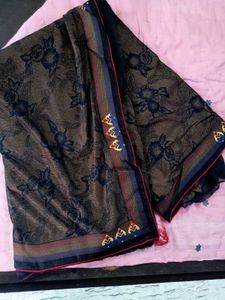 Designer Saree with Floral Print