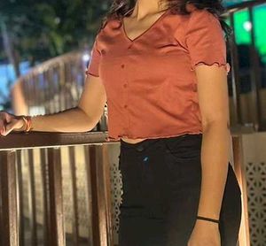 Tokyo talkies Crop Top