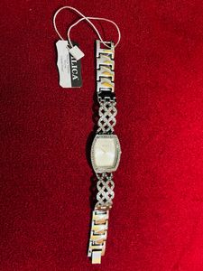 Branded Designer Watch New With Tag Ganpati Offer