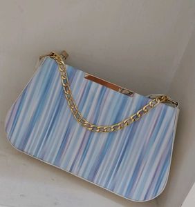Stylish Striped Clutch Bag with Gold Chain