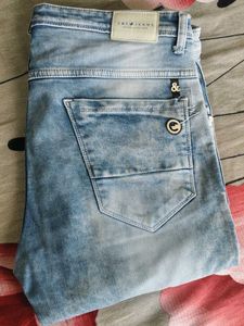 C&S JEANS Men's Light Wash Jean