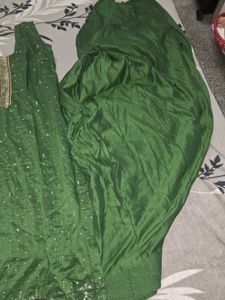 Green Sequinned Kurta Set hand striched